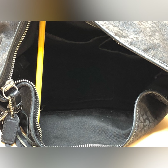 Coach Hobo Signature Shoulder Bag Black Jacquard/Leather 2158 - Picture 4 of 5